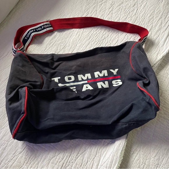 Vintage Tommy Jeans navy & red duffle bag - Picture 2 of 6